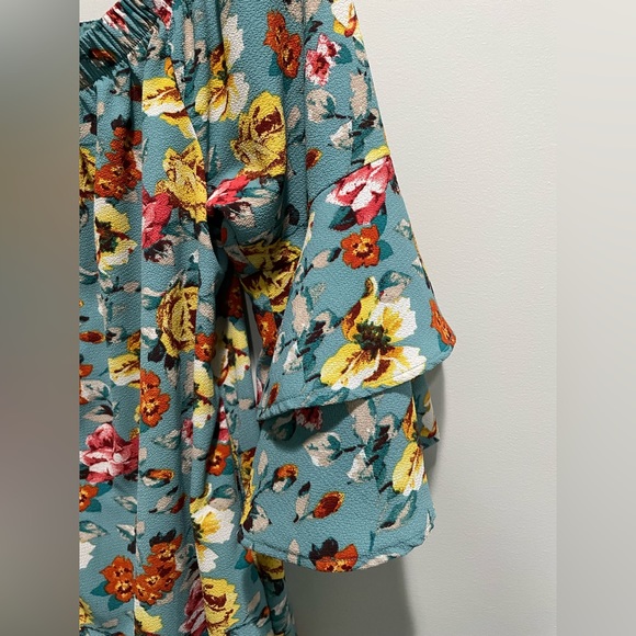 {Xhilaration} dress floral off the shoulder Women's size M - Picture 4 of 9